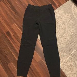 Lululemon tapered joggers